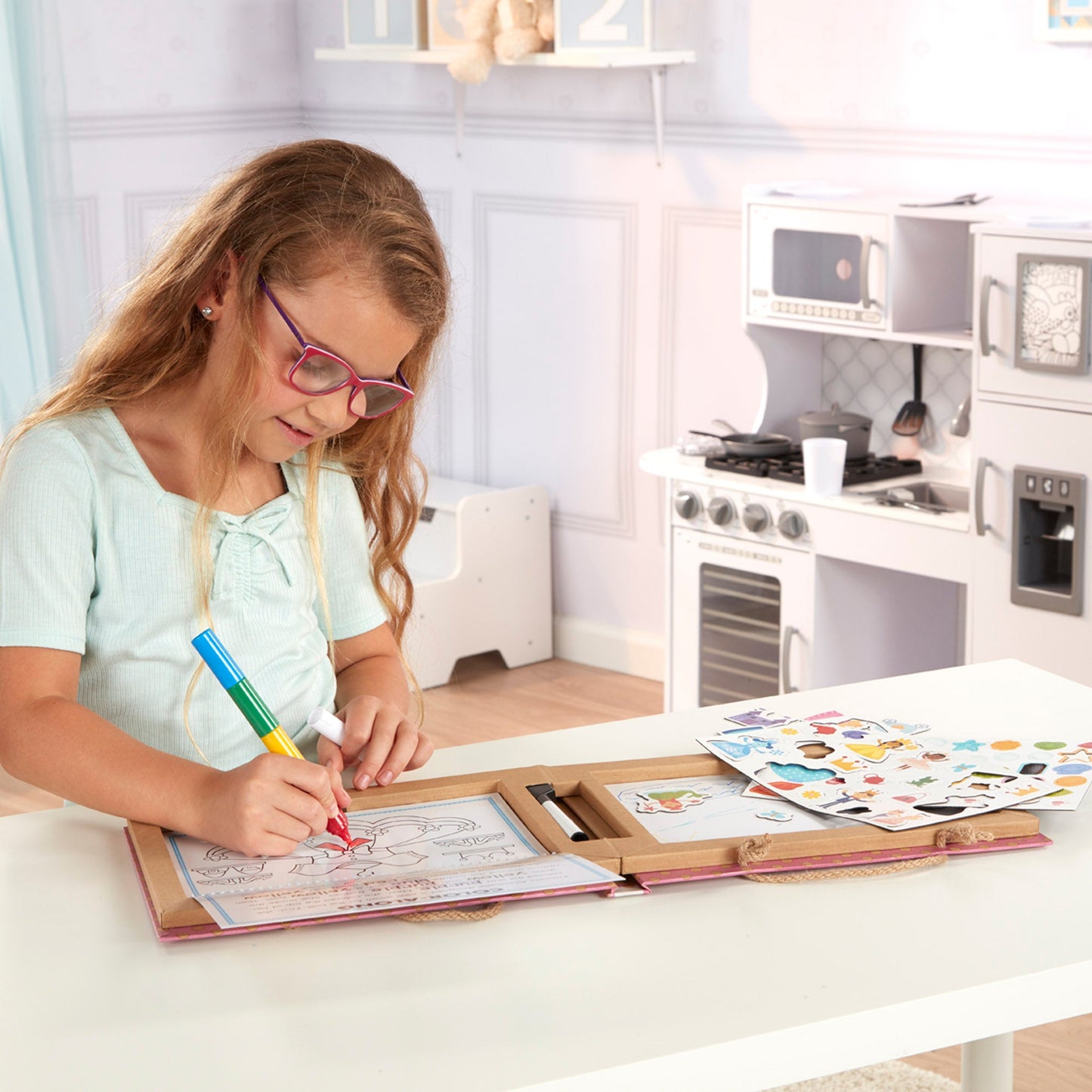 Natural Play: Play, Draw, Create Reusable Drawing & Magnet Kit – Princesses