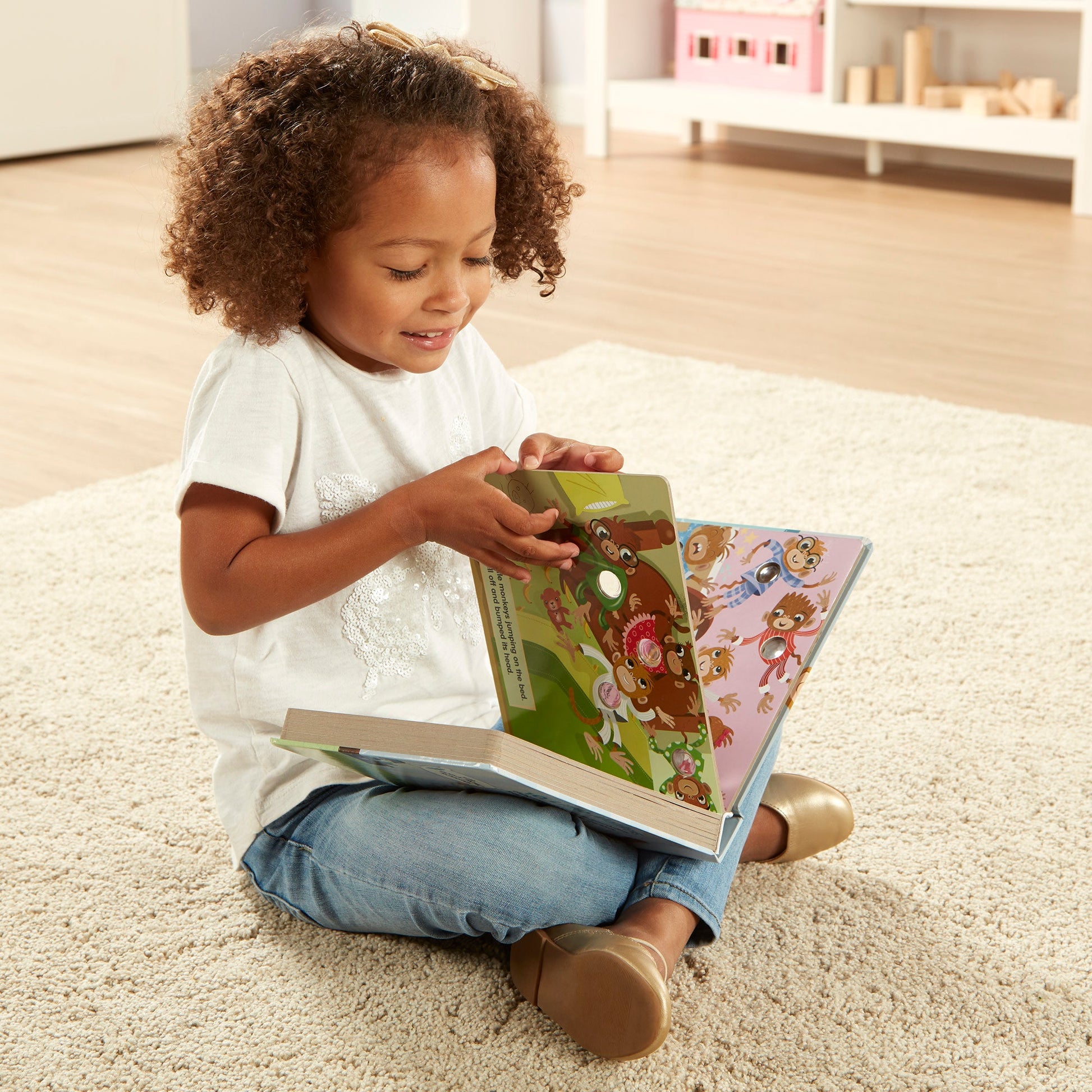 Poke-a-Dot: 10 Little Monkeys Board Book